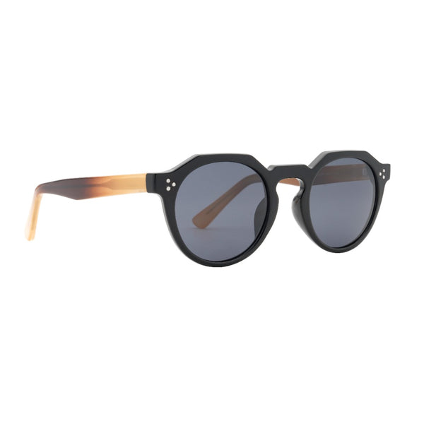 SHAY | Black/ Cream | Smokey Lens